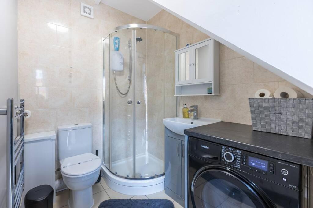 Rugby Coach House, Central Location, 5 Star Rating Zewnętrze zdjęcie